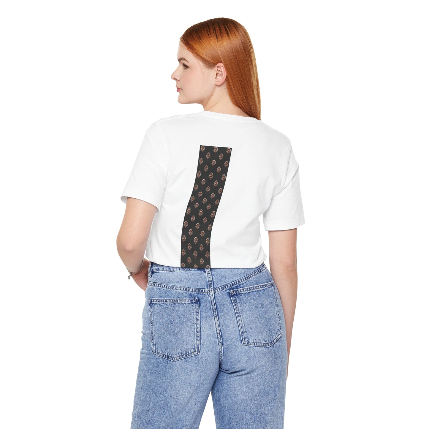 SANTI Heritage Bagh Buta Pocket Tee – Minimal Indian Block Print Streetwear T-Shirt