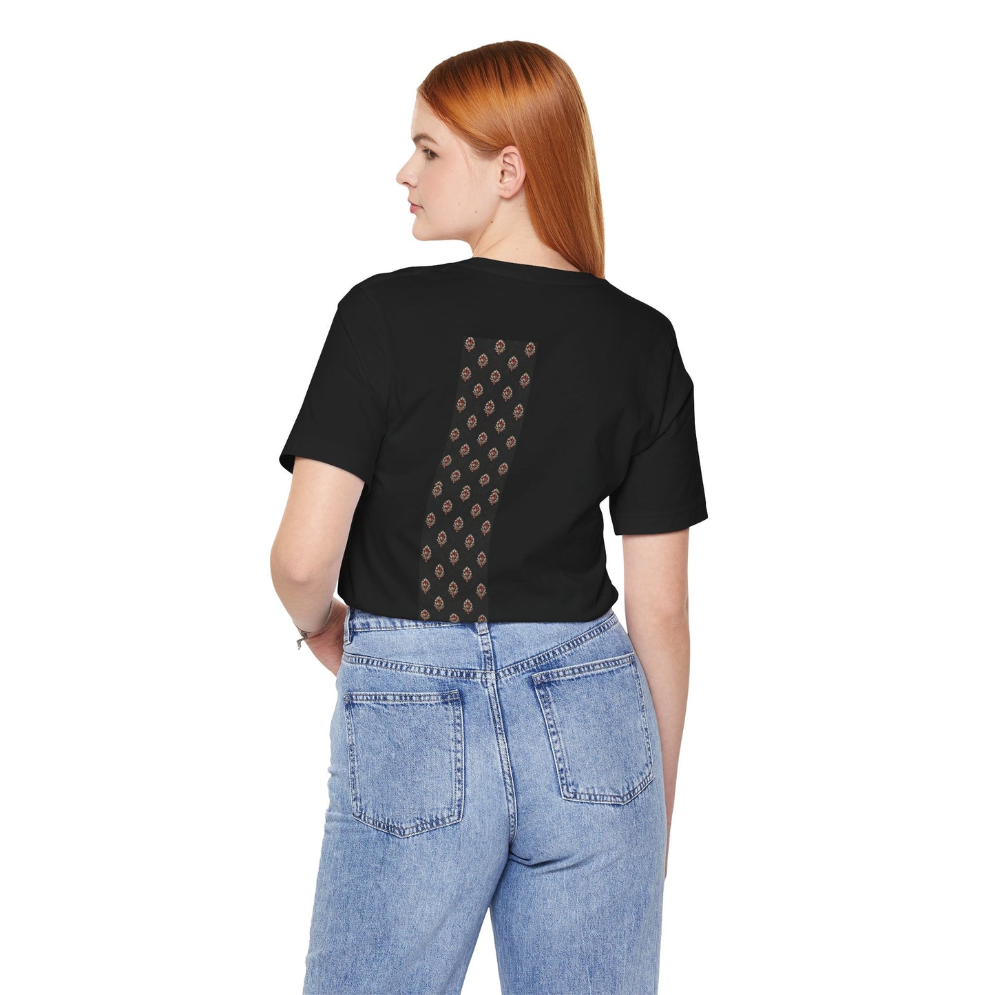 SANTI Heritage Bagh Buta Pocket Tee – Minimal Indian Block Print Streetwear T-Shirt